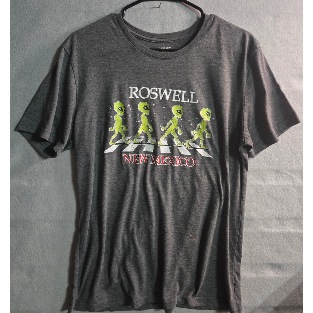 True Craft Roswell New‎ Mexico Alien Abbey Road Parody T-Shirt Gray Mens Large